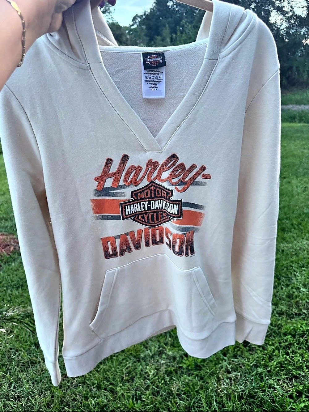 Harley-Davidson V-Neck Graphic Hoodie in White Size Small Like New